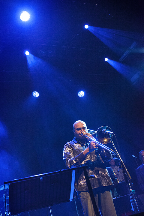 Jools Holland and his Rhythm & Blues Orchestra @ Het Depot, picture 5, photographed by Kristof Hayen - FrontView Magazine
