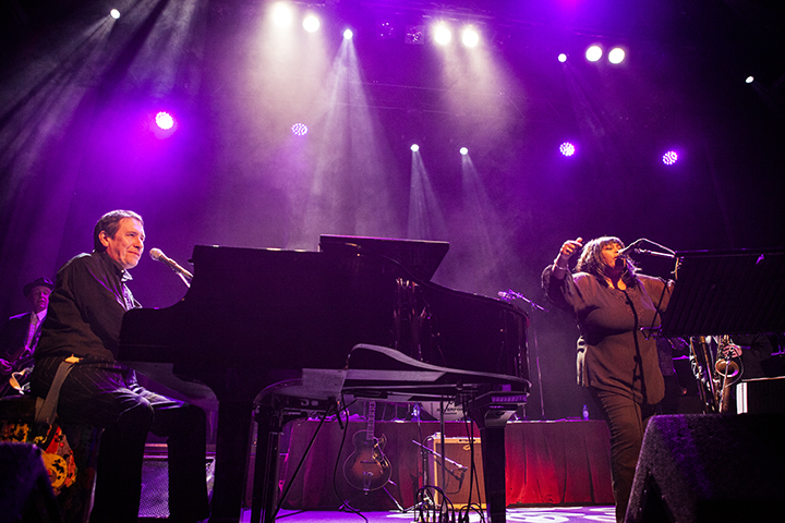 Jools Holland and his Rhythm & Blues Orchestra @ Het Depot, picture 13, photographed by Kristof Hayen - FrontView Magazine