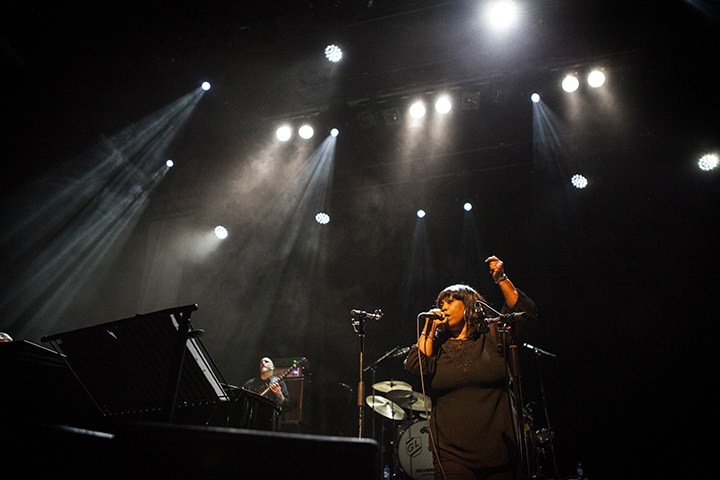 Jools Holland and his Rhythm & Blues Orchestra @ Het Depot, picture 15, photographed by Kristof Hayen - FrontView Magazine