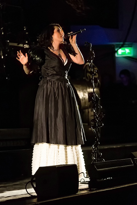 Within Temptation @ Muziekgebouw Frits Philips (Eindhoven), picture 3, photographed by Edwin Houdevelt - FrontView Magazine