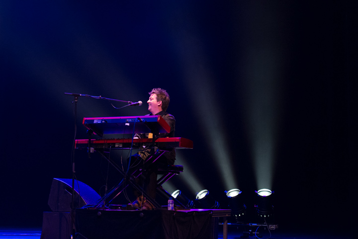 Fischer Z @ De Werf Aalst, picture 9, photographed by Johan Van Buggenhout - FrontView Magazine