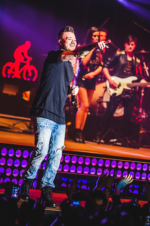Het Grootste Café @ Lotto Arena, picture 11, photographed by Elke Briers - FrontView Magazine