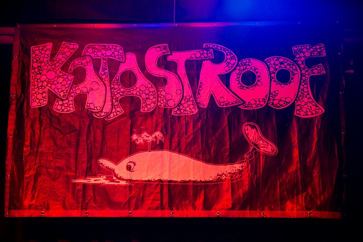 Katastroof @ CO Merksemdok, picture 1, photographed by Marc Verdonck - FrontView Magazine