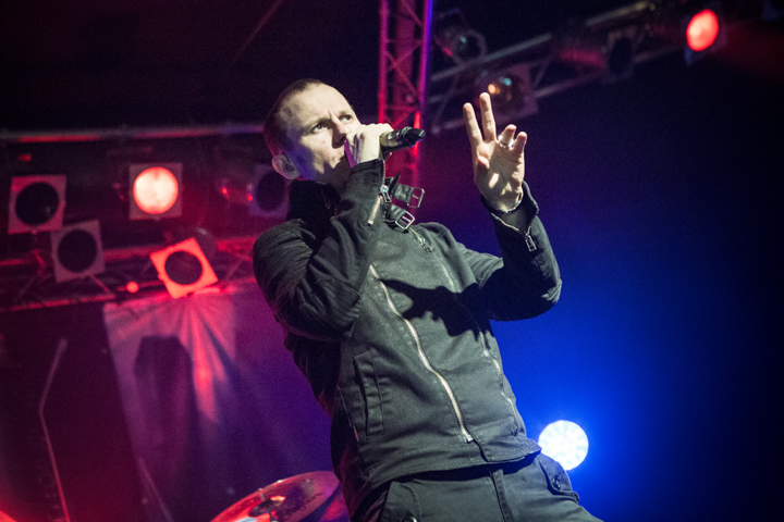 Amaranthe @ Biebob, foto 12, foto's door Dorien Goetschalckx - FrontView Magazine