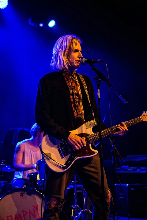 Sundara Karma @ Trix, picture 3, photographed by Edwin Houdevelt - FrontView Magazine
