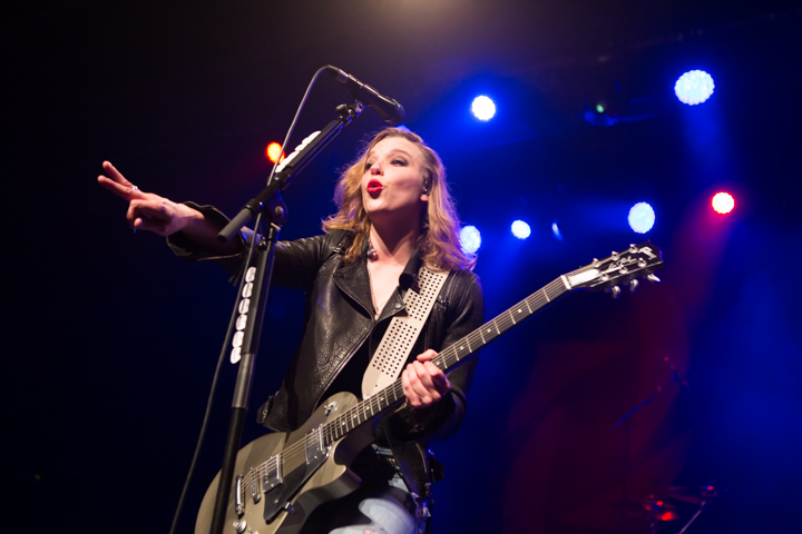Halestorm @ Trix, foto 12, foto's door Dorien Goetschalckx - FrontView Magazine