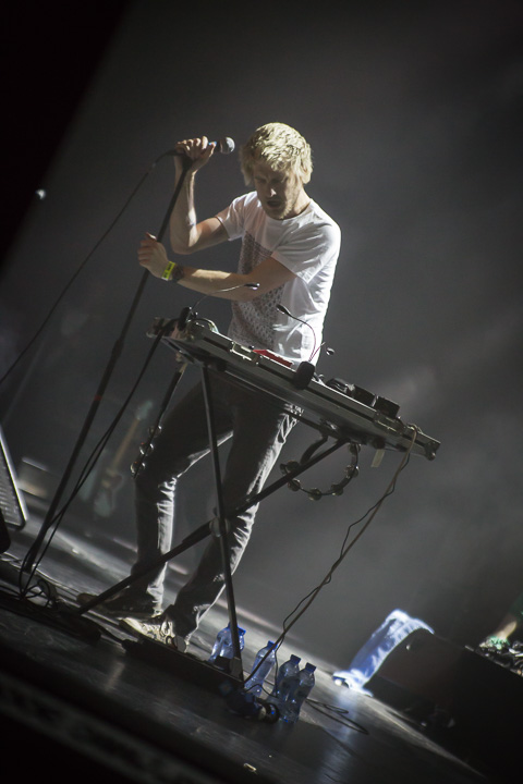Raketkanon @ Het Depot, picture 8, photographed by Gino Verhulst - FrontView Magazine