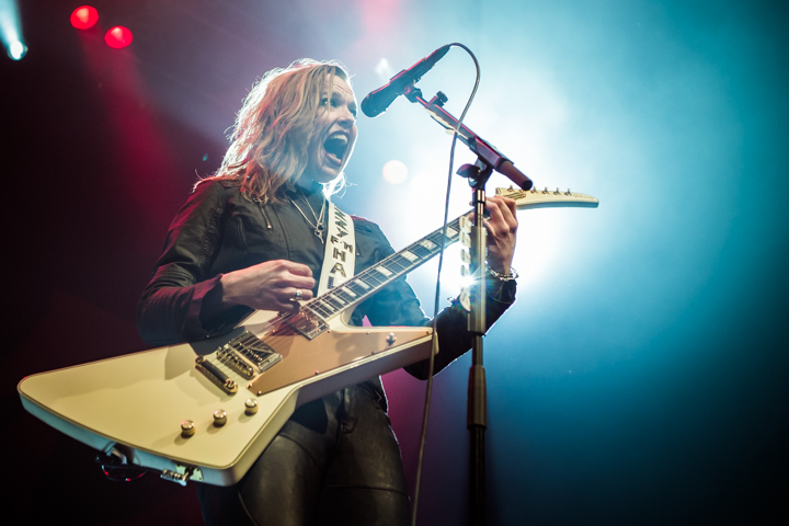 Halestorm @ 013, picture 8, photographed by Dorien Goetschalckx - FrontView Magazine