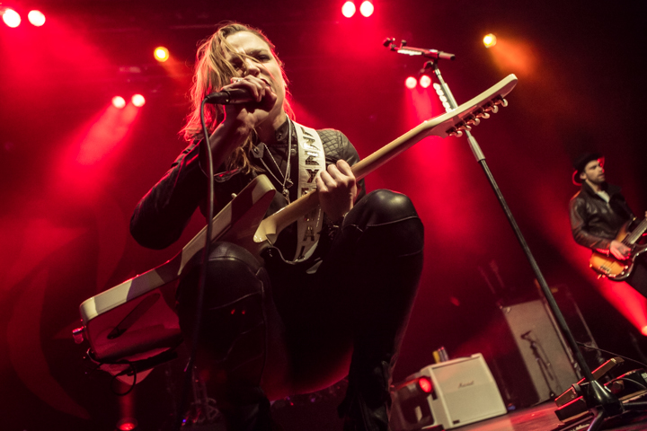 Halestorm @ 013, picture 11, photographed by Dorien Goetschalckx - FrontView Magazine