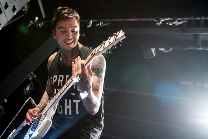 Pierce The Veil @ Trix, picture 12, photographed by Dorien Goetschalckx - FrontView Magazine
