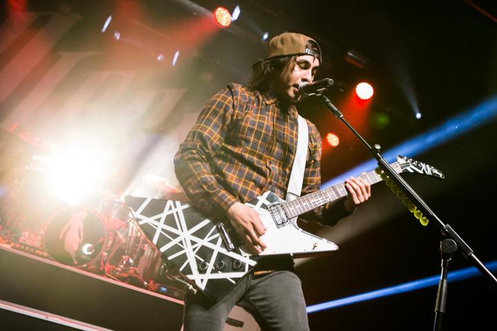 Pierce The Veil @ Trix, picture 14, photographed by Dorien Goetschalckx - FrontView Magazine