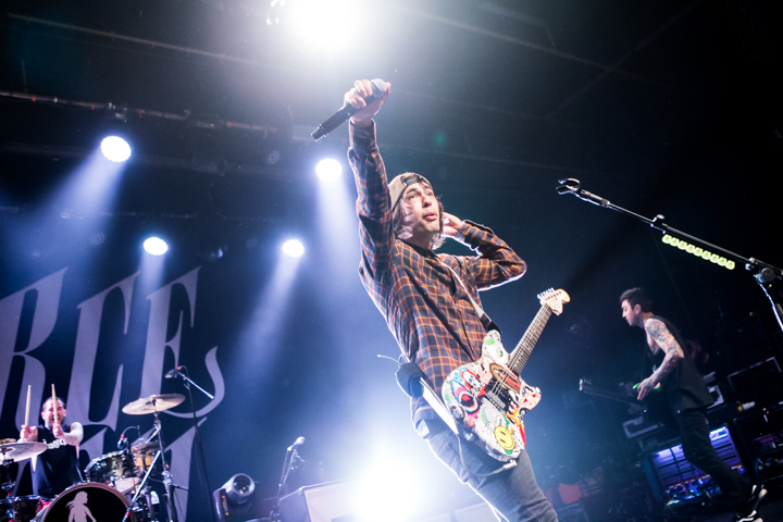 Pierce The Veil @ Trix, picture 17, photographed by Dorien Goetschalckx - FrontView Magazine