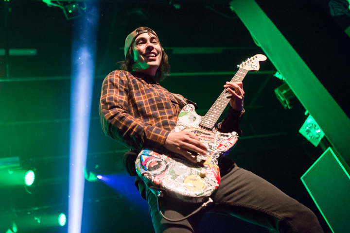 Pierce The Veil @ Trix, picture 20, photographed by Dorien Goetschalckx - FrontView Magazine