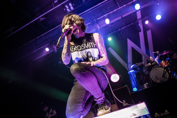 Sleeping With Sirens @ Trix, foto 6, foto's door Dorien Goetschalckx - FrontView Magazine