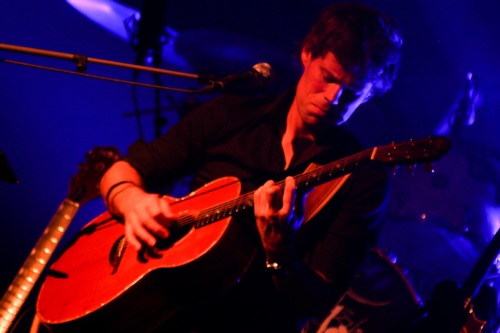 De 3JS en Bart Herman - Bronnen @ Arenbergschouwburg, picture 8, photographed by Bianca van Barneveld - FrontView Magazine
