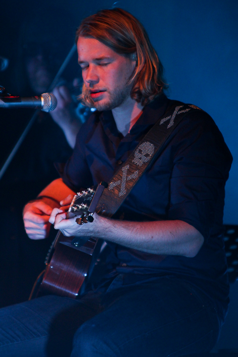 De 3JS en Bart Herman - Bronnen @ Arenbergschouwburg, picture 11, photographed by Bianca van Barneveld - FrontView Magazine