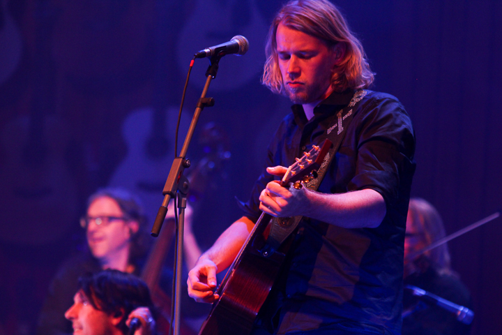 De 3JS en Bart Herman - Bronnen @ Arenbergschouwburg, picture 24, photographed by Bianca van Barneveld - FrontView Magazine