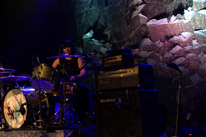 Sleater-Kinney @ TRIX, foto 11, foto's door Bart Baevegems - FrontView Magazine