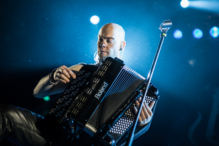 Korpiklaani @ Paganfest 2015, picture 2, photographed by Dorien Goetschalckx - FrontView Magazine