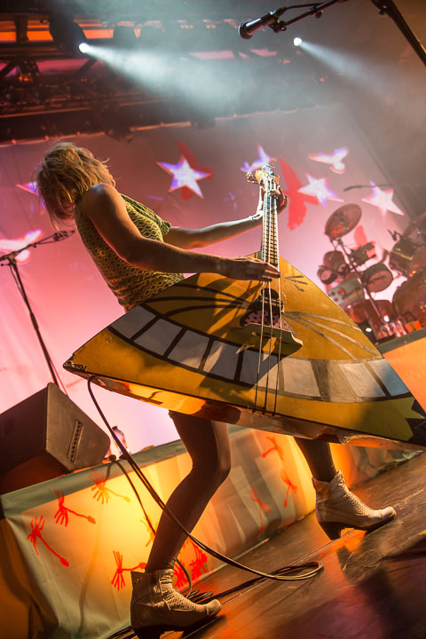 Katzenjammer @ Het Depot, picture 33, photographed by Gino Verhulst - FrontView Magazine