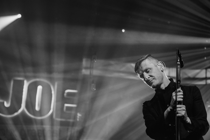 Ozark Henry Presents PARAMOUNT Live bij JOEfm, picture 3, photographed by Jonas Wallecan - FrontView Magazine
