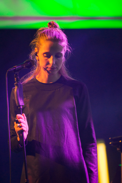 Ozark Henry Presents PARAMOUNT Live bij JOEfm, picture 13, photographed by Jonas Wallecan - FrontView Magazine