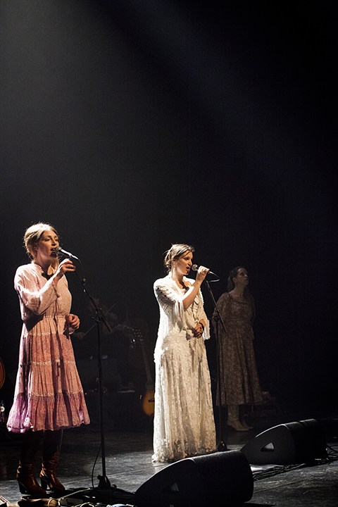 Laïs - 20 jaar @ Cultuurcentrum Hasselt, picture 2, photographed by Kristof Hayen - FrontView Magazine