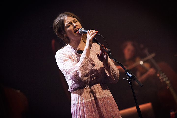 Laïs - 20 jaar @ Cultuurcentrum Hasselt, picture 5, photographed by Kristof Hayen - FrontView Magazine