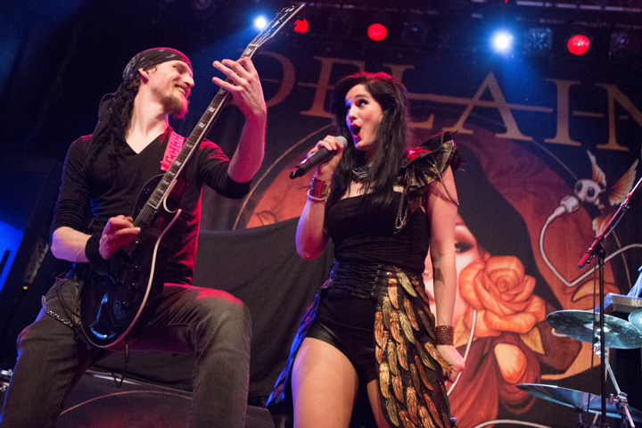 Xandria @ Dynamo, picture 16, photographed by Dorien Goetschalckx - FrontView Magazine
