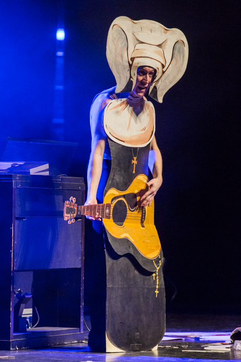 Dirk Van Vooren op Zilverrock @ Casino Kursaal Oostende, picture 42, photographed by Guy Danneels - FrontView Magazine