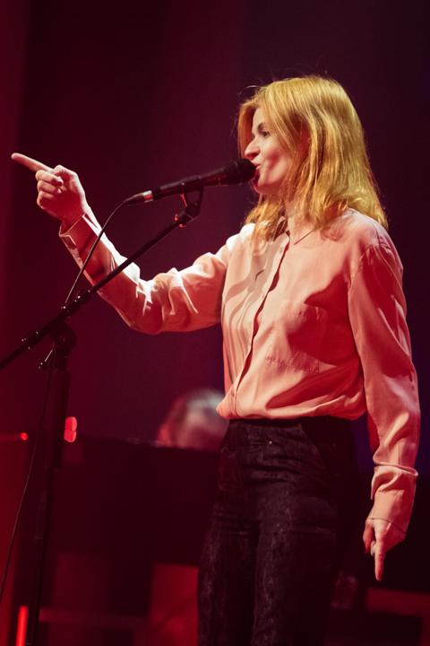 Axelle Red @ De Roma, picture 3, photographed by Dorien Goetschalckx - FrontView Magazine