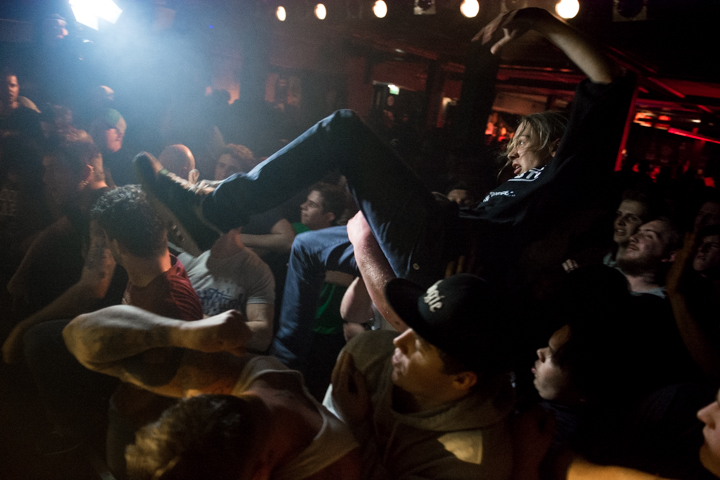 Taste Of Anarchy (Desolated,Cruel Hand, Lionheart,Nasty) @ Trix Club, foto 32, foto's door Erwin Evrard - FrontView Magazine