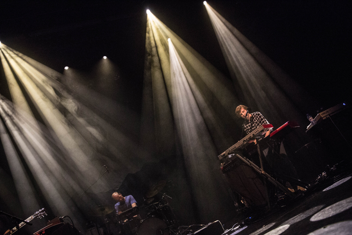 Amatorski @ Het Depot, foto 4, foto's door Freya Goossens - FrontView Magazine
