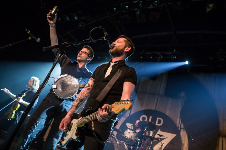 Fiddler's Green @ Paaspop 2015, picture 13, photographed by Dorien Goetschalckx - FrontView Magazine