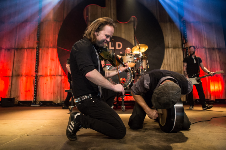 Fiddler's Green @ Paaspop 2015, picture 25, photographed by Dorien Goetschalckx - FrontView Magazine