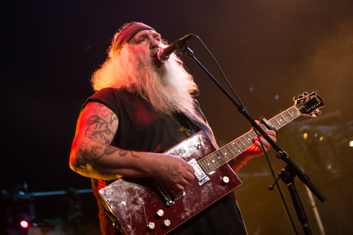 Katastroof @ Paaspop 2015, picture 6, photographed by Dorien Goetschalckx - FrontView Magazine