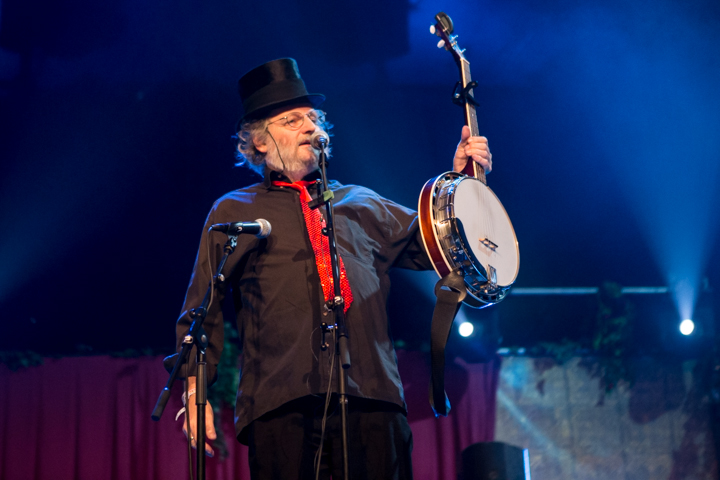 Katastroof @ Paaspop 2015, picture 15, photographed by Dorien Goetschalckx - FrontView Magazine