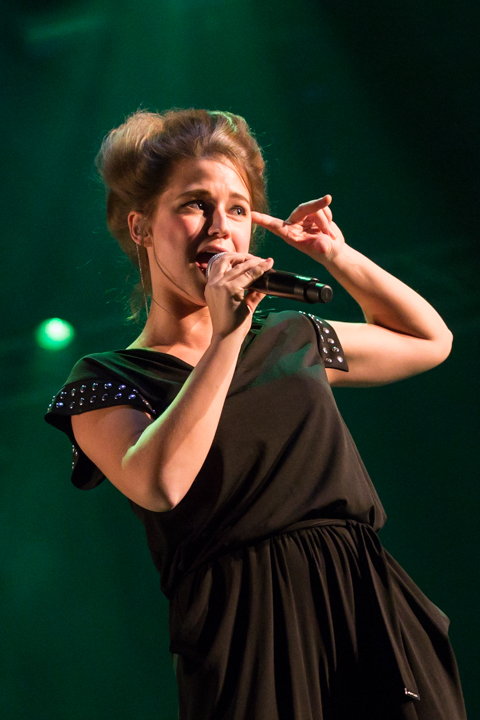Selah Sue @ Paaspop 2015, picture 11, photographed by Dorien Goetschalckx - FrontView Magazine