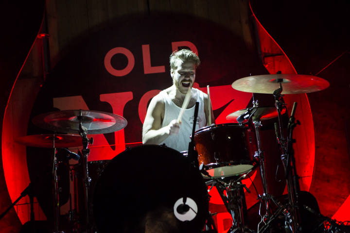 Truckfighters @ Paaspop 2015, foto 1, foto's door Dorien Goetschalckx - FrontView Magazine