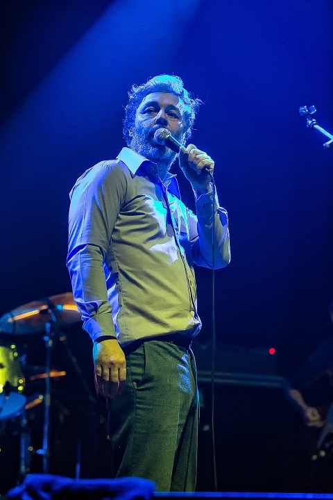 Baxter Dury @ Pias Nites 2015, picture 5, photographed by Edwin Houdevelt - FrontView Magazine
