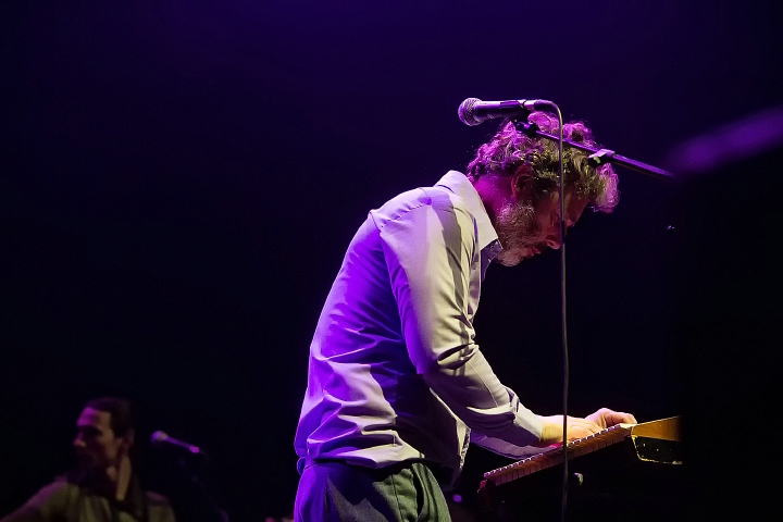 Baxter Dury @ Pias Nites 2015, picture 6, photographed by Edwin Houdevelt - FrontView Magazine
