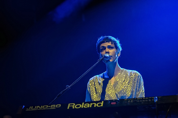Baxter Dury @ Pias Nites 2015, picture 17, photographed by Edwin Houdevelt - FrontView Magazine