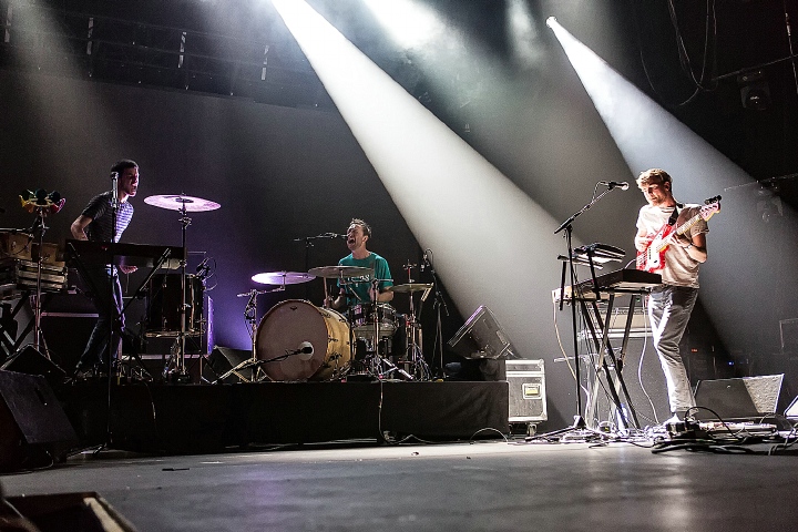 BRNS @ Pias Nites 2015, picture 16, photographed by Edwin Houdevelt - FrontView Magazine
