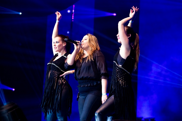 MNM Back to the 90’s & 00’s @ Sportpaleis, picture 20, photographed by Marc Verdonck - FrontView Magazine