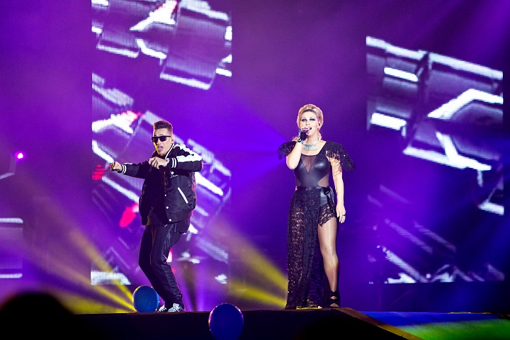 MNM Back to the 90’s & 00’s @ Sportpaleis, picture 29, photographed by Marc Verdonck - FrontView Magazine