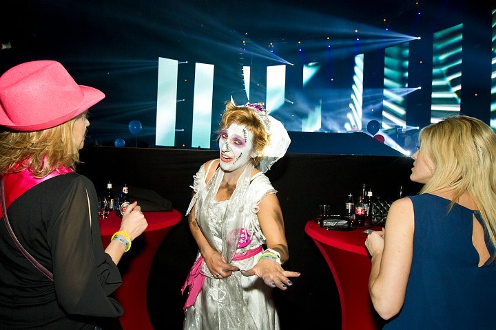 MNM Back to the 90’s & 00’s @ Sportpaleis, picture 33, photographed by Marc Verdonck - FrontView Magazine