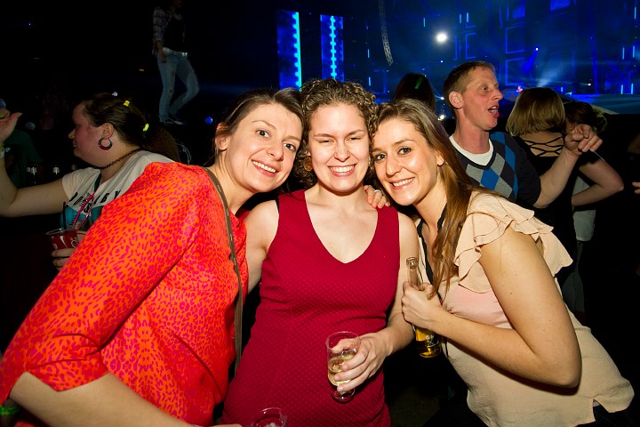 MNM Back to the 90’s & 00’s @ Sportpaleis, picture 43, photographed by Marc Verdonck - FrontView Magazine