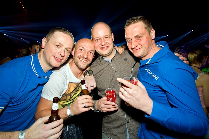 MNM Back to the 90’s & 00’s @ Sportpaleis, picture 45, photographed by Marc Verdonck - FrontView Magazine