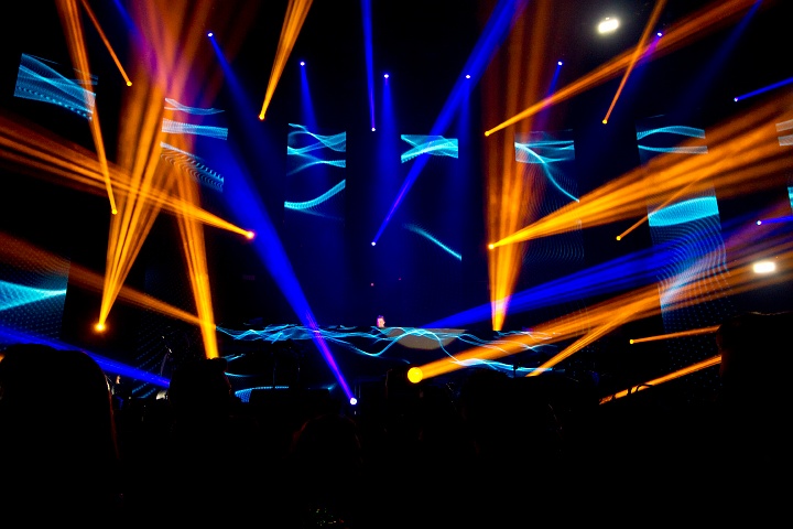 MNM Back to the 90’s & 00’s @ Sportpaleis, picture 52, photographed by Marc Verdonck - FrontView Magazine