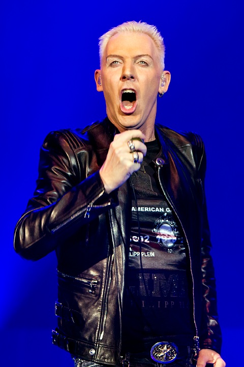 MNM Back to the 90’s & 00’s @ Sportpaleis, picture 55, photographed by Marc Verdonck - FrontView Magazine